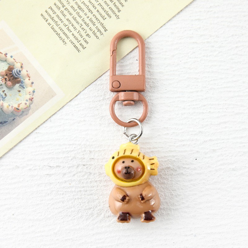 카툰 레진 키링/노란 물고기 카피바라