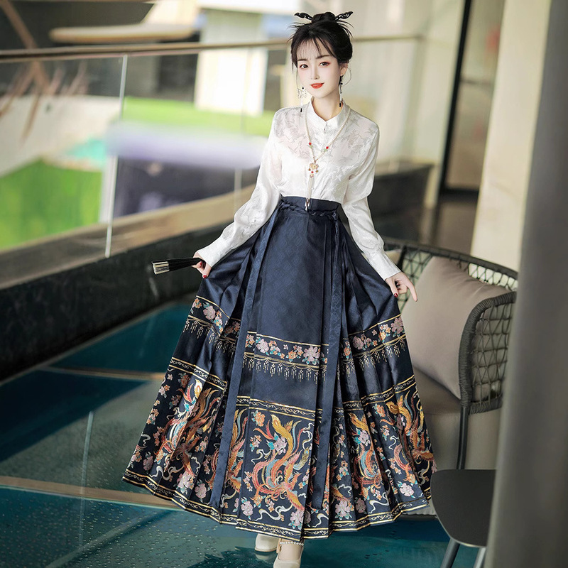 Adult New Horse Face Skirt suit Hanfu Women's 2024 New Autumn Improved Weaving Gold Makeup Flower-made Immortal Style Ancient Dress