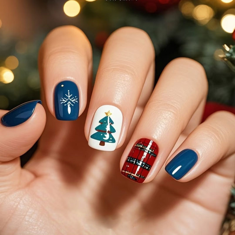 Christmas Dark Blue Wearable Nails Christmas Tree Manicure Patches White Snowflake Fake Nails Wholesale 24 Pieces Nails