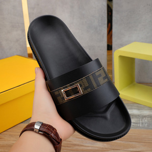 ��Ƥܛ����Ь�КW��վ�p�ݳ���͸��������e��Ь�ٴ�r����������