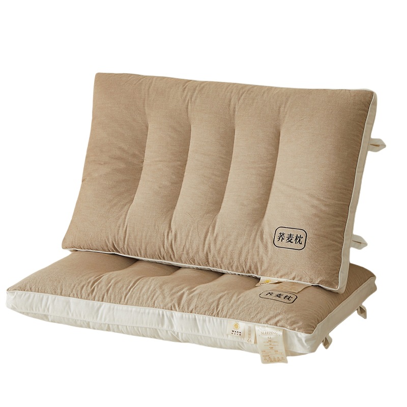 Almohada de piel de trigo sarraceno para proteger la columna cervical para ayudar a dormir.