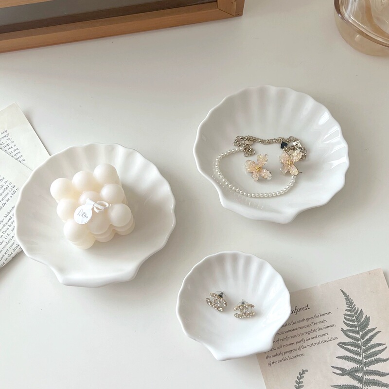 Pure White Ceramic Shell Plate Internet Celebrity Photography Props Jewelry Plate Dried Fruit Snack Snack Plate Storage Plate Decorative Ornaments