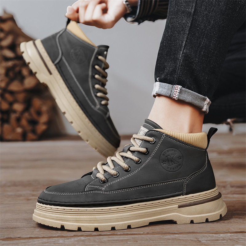 Zapatos de hombre 2024 invierno nuevos zapatos de trabajo de alto nivel retro botas de suela gruesa Martin estilo británico zapatos de cuero casuales al aire libre para hombre