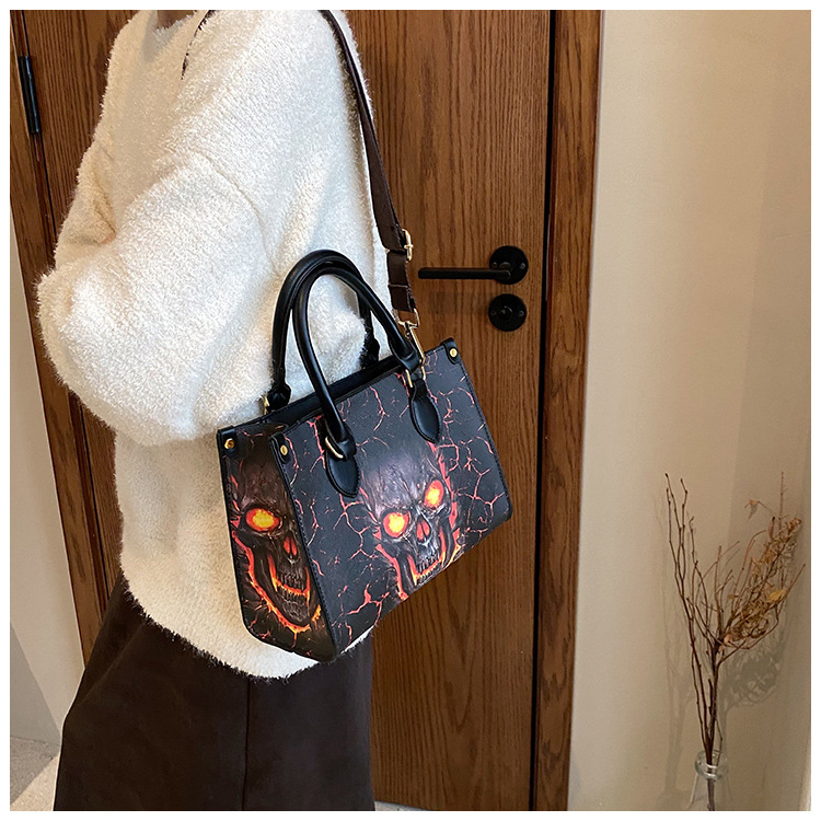 Women's Gender Halloween Women's Large Pu Leather Skull Streetwear Square Zipper Tote Bag