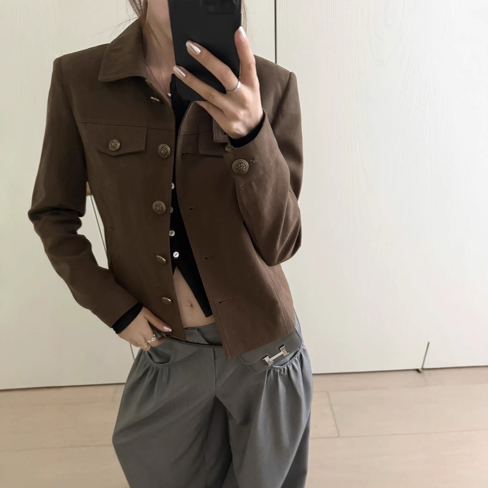 Modern lapel waxed finish coat, versatile workwear style jacket