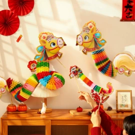 对联/春联;圣诞装饰品;节庆用品