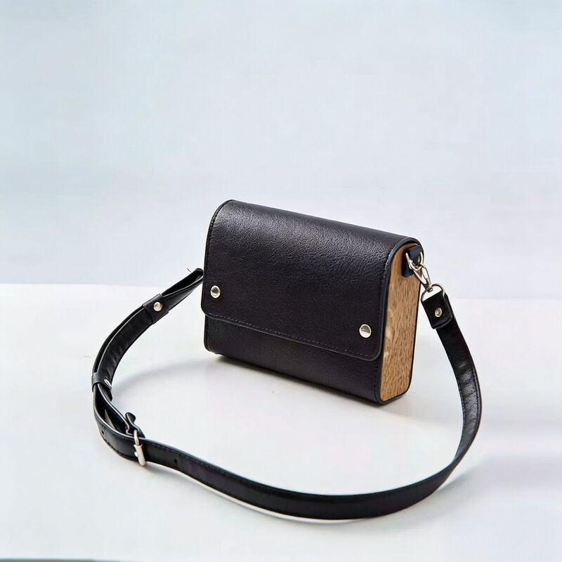 Korean Style 2025 Autumn and Winter Retro Small Square Handbag, Simple and Fashionable Shoulder Crossbody Bag, Handbag for Commuting, Wooden Bag Korean Style 2025 Autumn and Winter Retro Small Square Handbag, Simple and Fashionable Shoulder Crossbody Bag, Handbag for Commuting, Wooden Bag