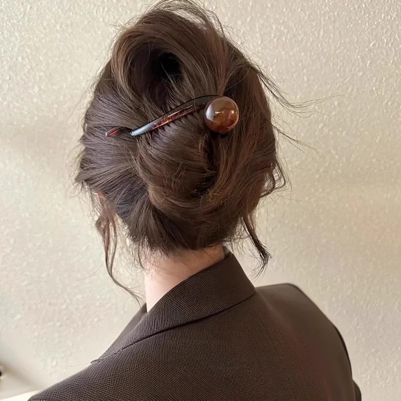 韓国のシンプルなツイストヘアクリップ、女性の後頭部のワンラインヘアクリップ、2025年の新しいスタイル、多用途のヘアクリップとヘッドバンド|undefined