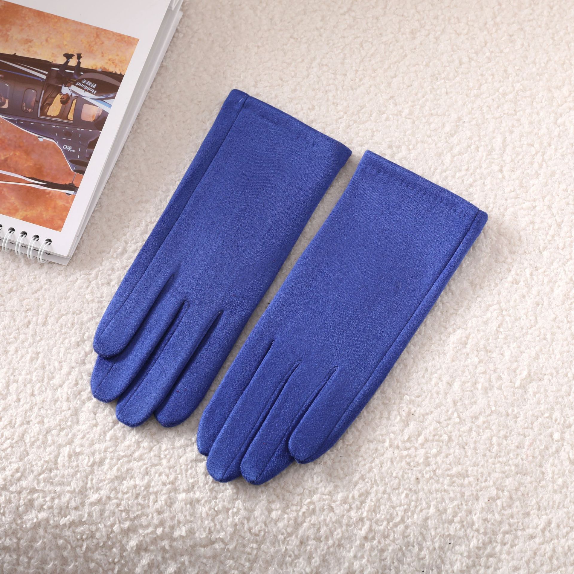 Japón y Corea del Sur simple viento sólido guantes de terciopelo de gamuz al aire libre calentamiento ciclismo a prueba de viento pantalla táctil guantes al por mayor