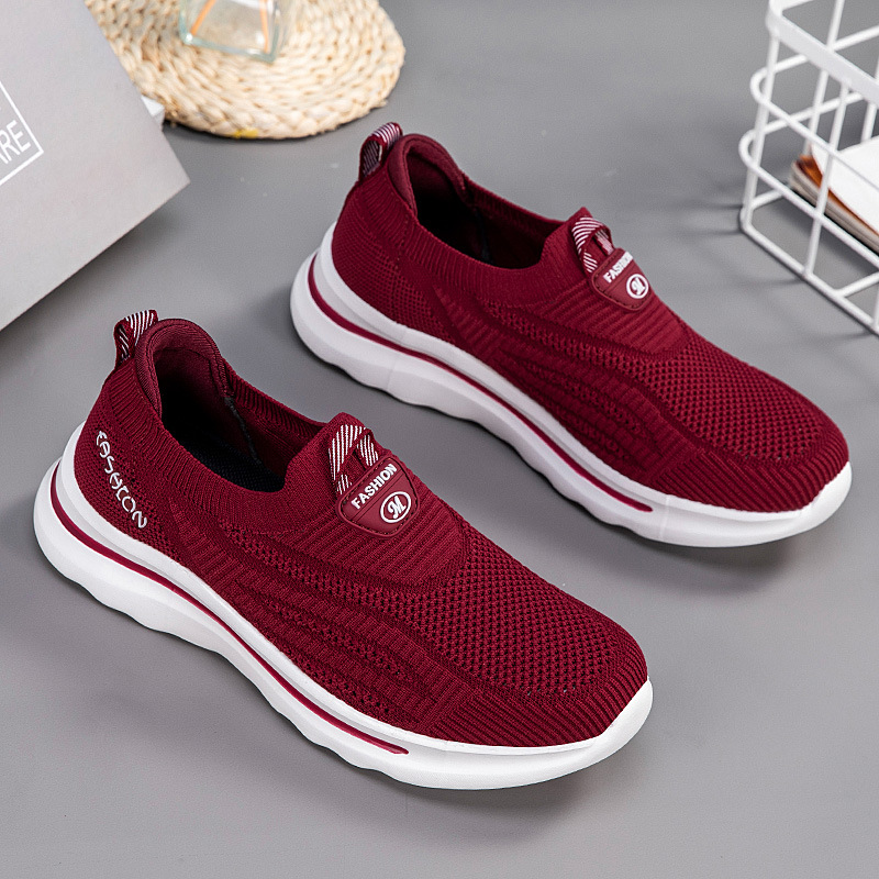 Nuevos zapatos de malla de primavera y otoño, zapatos de caminar de edad avanzada, zapatos deportivos ligeros y cómodos, un cabello