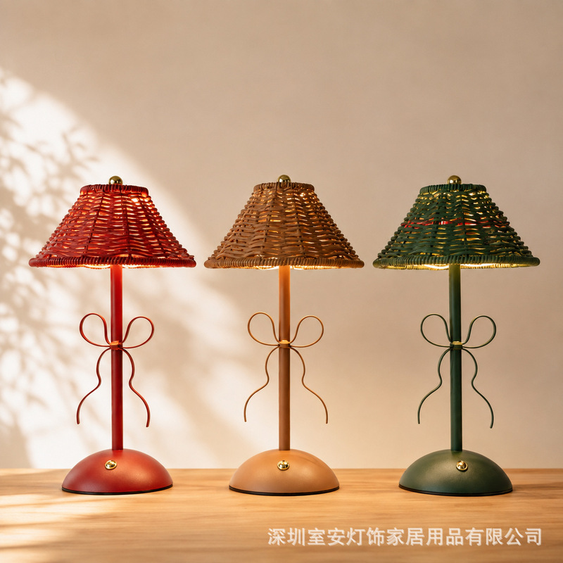 Cross-border vintage handmade rattan charging table lamp with bow decoration, small night light for outdoor bedroom bedside ambient lighting