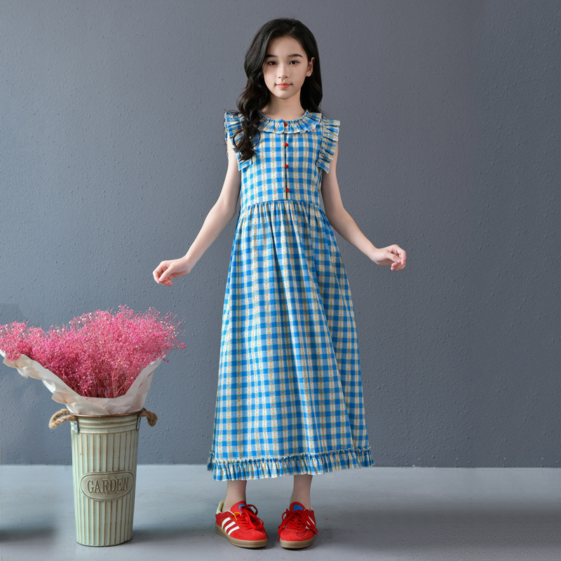 Real shot spot 2025 niñas a cuadros estilo coreano dulce vestido de algodón con mangas voladoras cuello redondo falda larga a cuadros azules