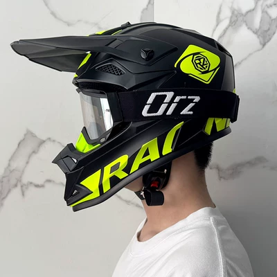 Motosiklet kaskı (dəbilqə) National Standard Certified 3C Off-Road Safety - ryan-with-orz-black-frame-silver-mirror-comes-with-gloves-and-mask-s
