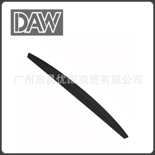 55372052AH Trunk / Tailgate Seal Задняя дверь облицовки для применения RAM 1500 баранов