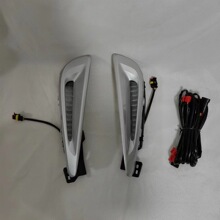 �m����S��19-20���J˹Prius ���П�ǰ�F���D����ˮLED���g��܇��