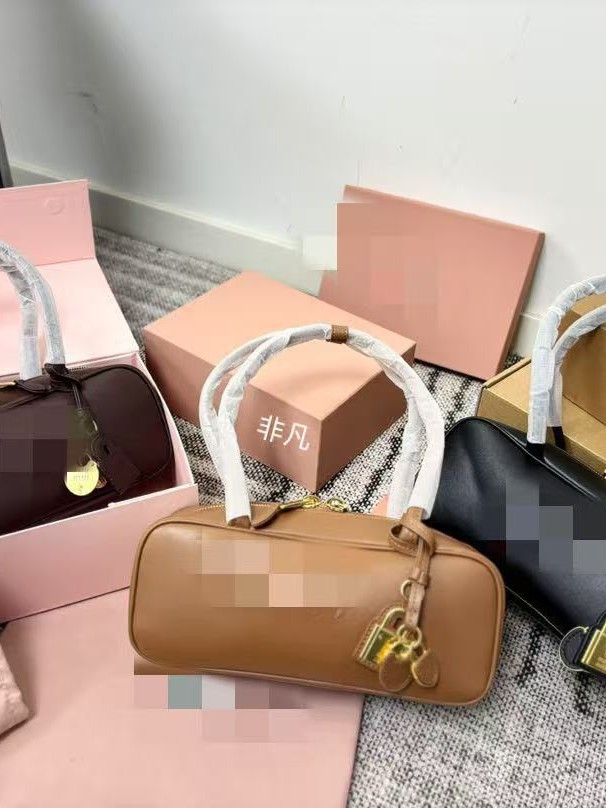 Miu Miu üslubunda dəri çanta - baget və tote modeli