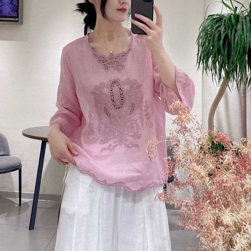 2026 Summer New Style Ramie Shirt, Pullover Hollow Lace Embroidered Round Neck Versatile Ramie Three-Quarter Sleeve Shirt