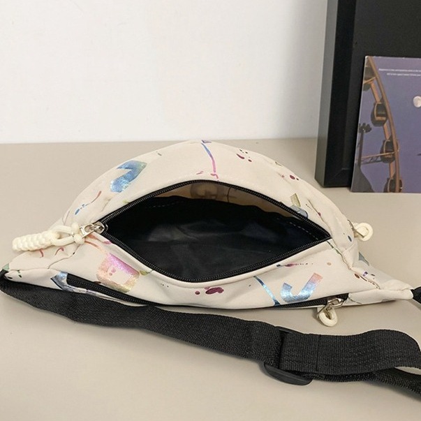 Nuevo bolso de pecho para mujeres japonesas Harajuku ropa de viento bolso deportivo de alta capacidad marca de tendencia versátil bolso de cintura de bicicleta para estudiantes