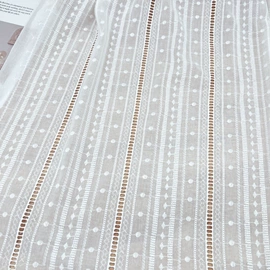 绣花布;花边;印花、扎染布