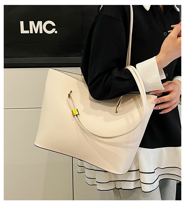 i2uRg/ikztQlPTS3CDkDIOkoWcJmTBUIJcll