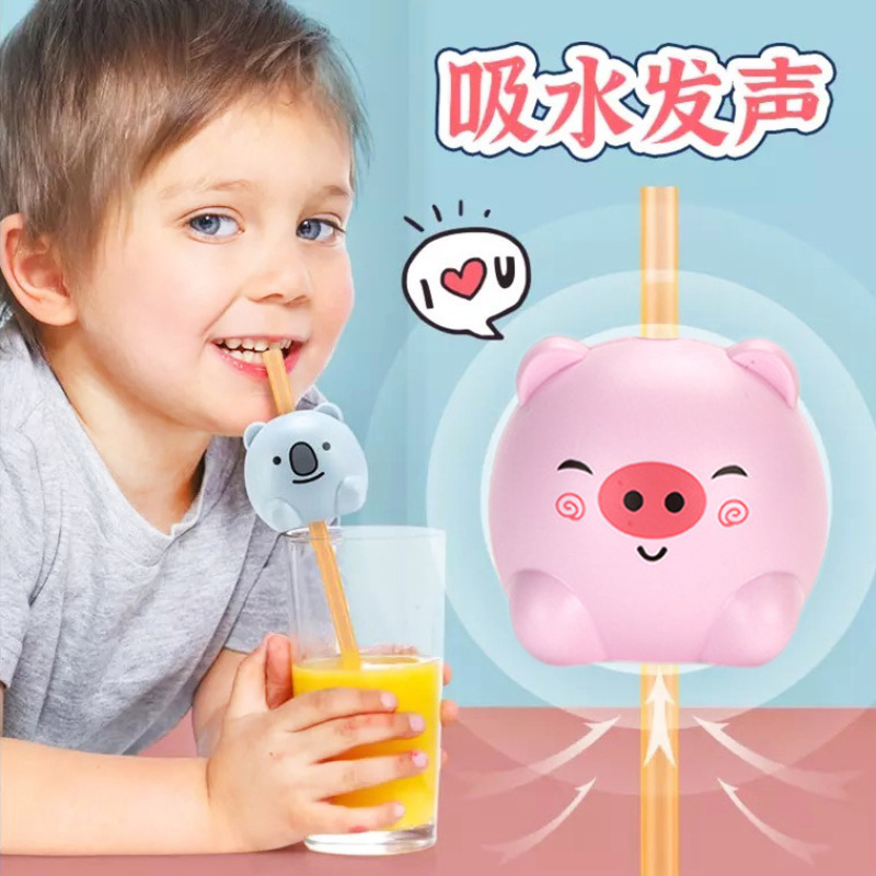Straw with animals