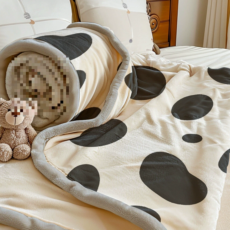 Duvet, multifunctional towel, thin flannel cloak