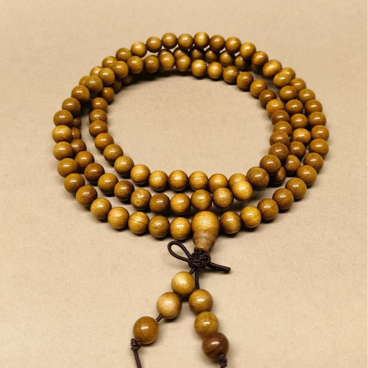 비드 직경 0.8cm*108개