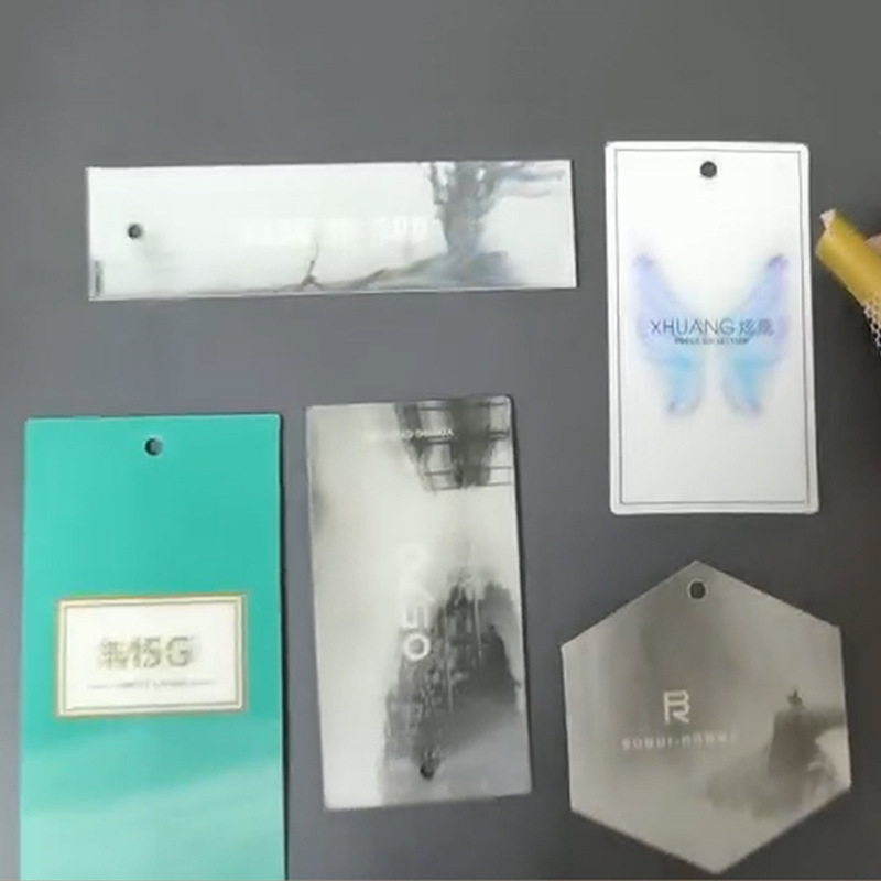 3d幻彩渐变衣服内衣挂牌标签吊卡童装卡通高端特种纸吊牌