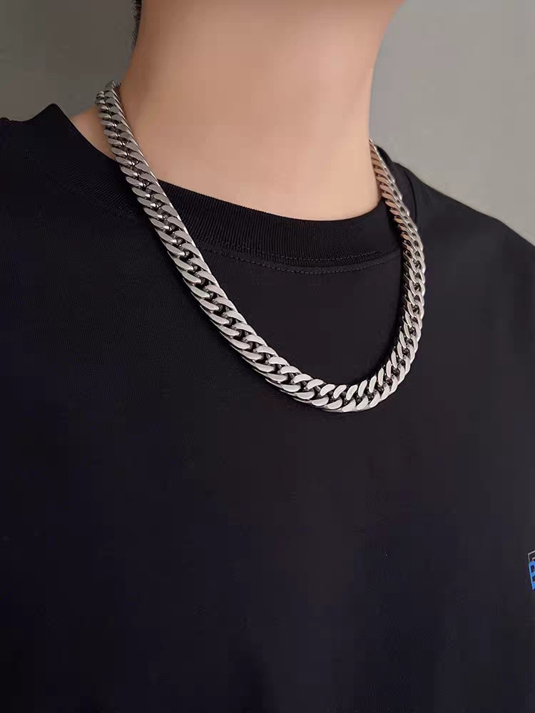 Collier chaîne cubaine en acier inoxydable à double boucle_voghion.com