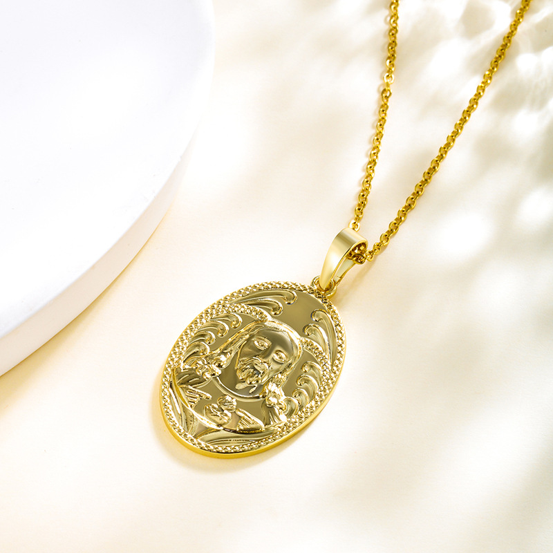 Xuping Europa y América Retro Griego Collar Colgante Mitología Occidental 3D Relieve Colgante Arte Colgante Mujer