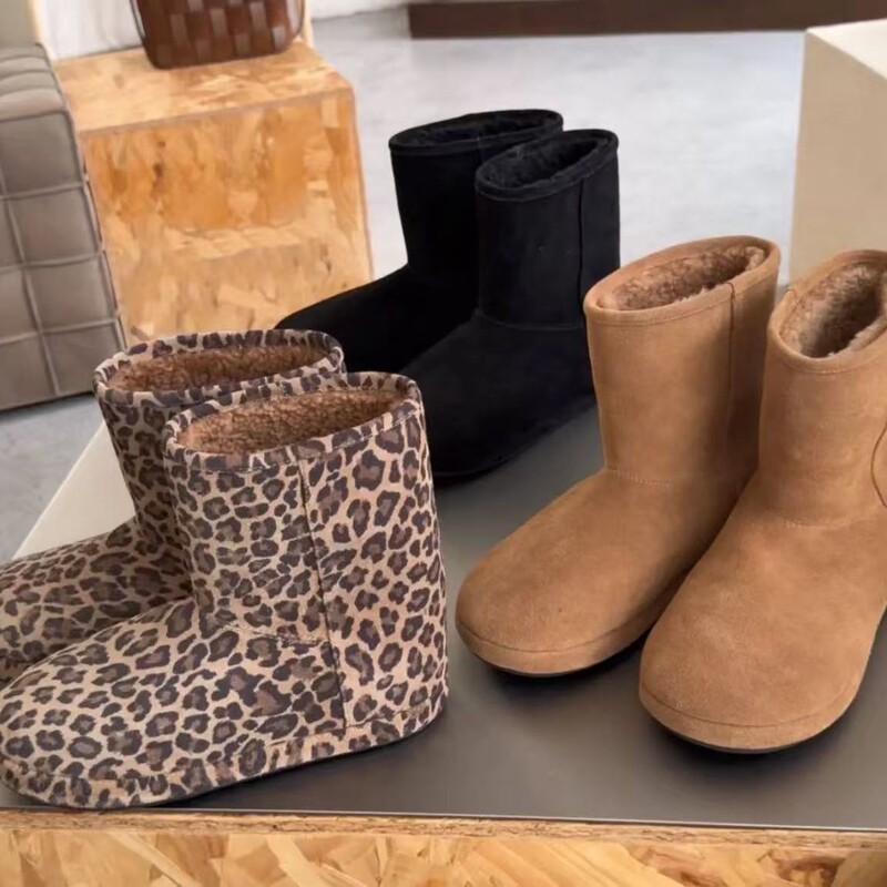 European Station 2025 Autumn/Winter New Leopard Print Sheepskin Snow Boots for Women, Flat Non-Slip Warm Cotton Short Boots European Station 2025 Autumn/Winter New Leopard Print Sheepskin Snow Boots for Women, Flat Non-Slip Warm Cotton Short Boots