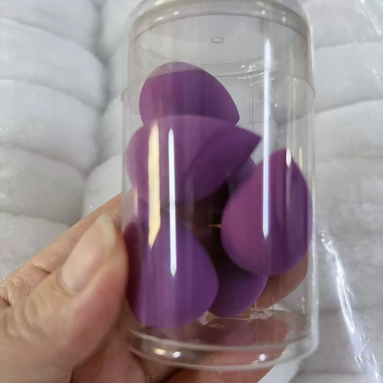 Мини водяная капля спонж для макияжа (Quanfan) без латекса, гидрофильный 20×30 мм — 6 шт круглая колба