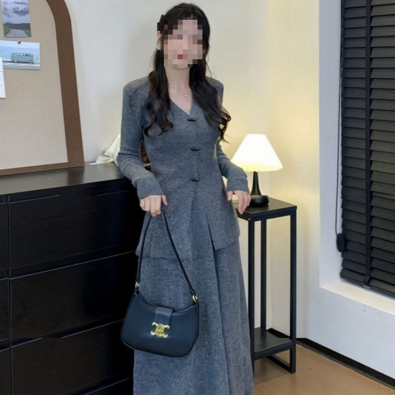 热销早春装搭配一整套时尚香风针织套装女2025秋冬季感长裙|undefined
