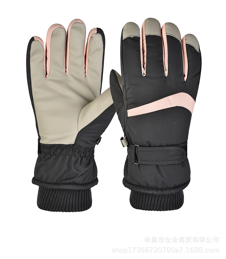 Men's and women's ski gloves hook_15.jpg