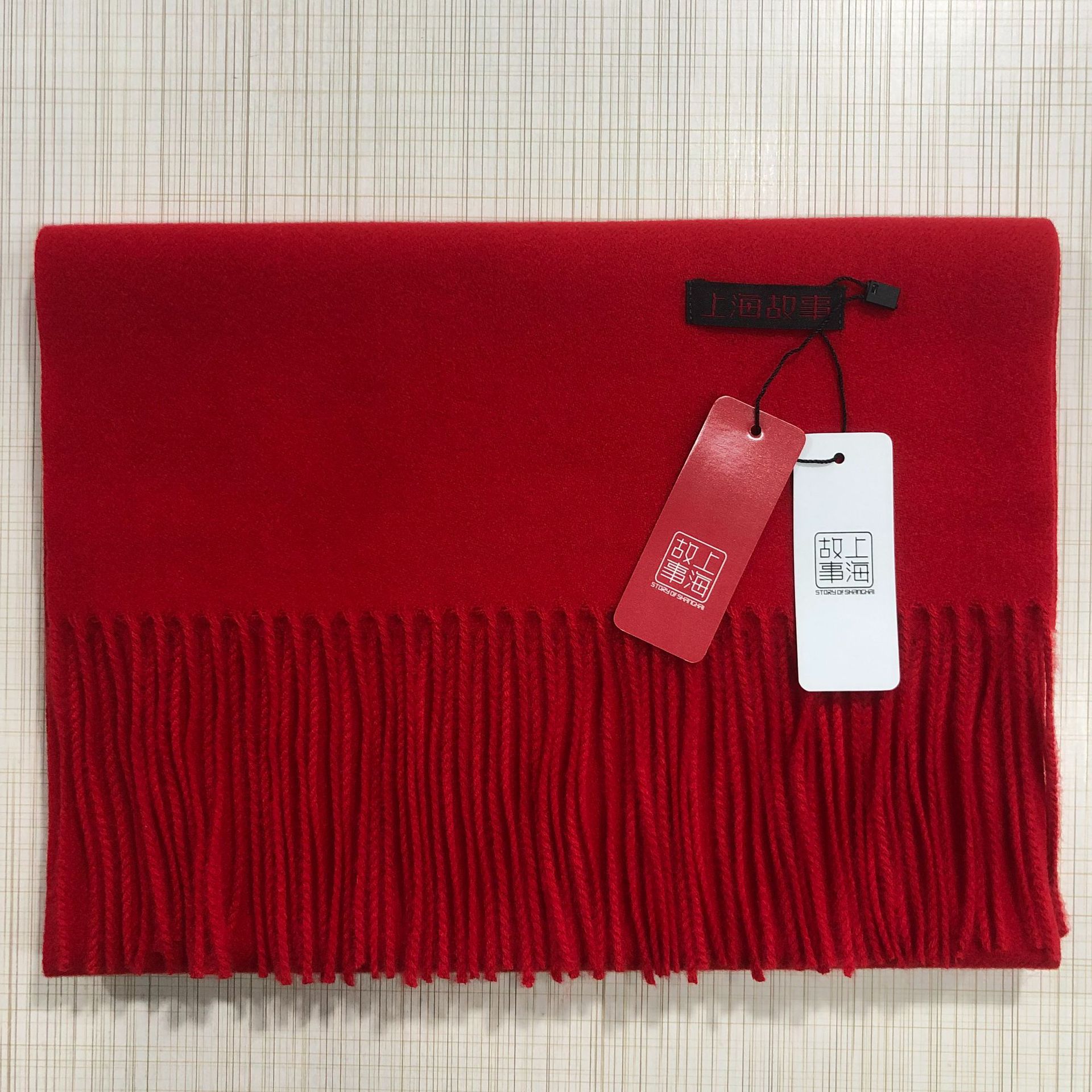 160g reunión anual de otoño y invierno, bufandas rojas, bufandas de cachemira, regalos de reunión anual, fabricantes de bordas de color sólido