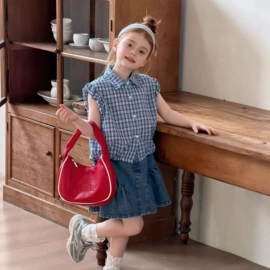 童裤;童连衣裙;童套装