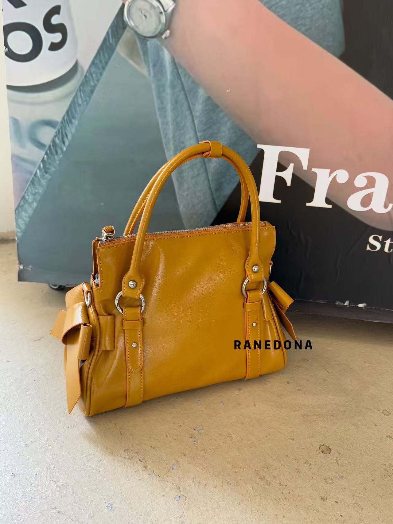 2026 New Bow Knot Motorcycle Bag Trendy Sweet Cool Handbag Large Capacity Commuter Shoulder Crossbody Bag For Women - Thumbnail 6