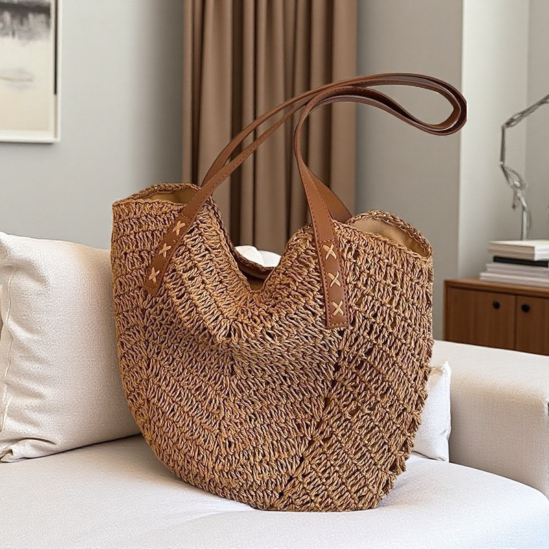 New Crochet Swallowtail Straw Bag Hand-Knitted Bag Seaside Resort Style Beach Bag Women's Woven Tote Bag