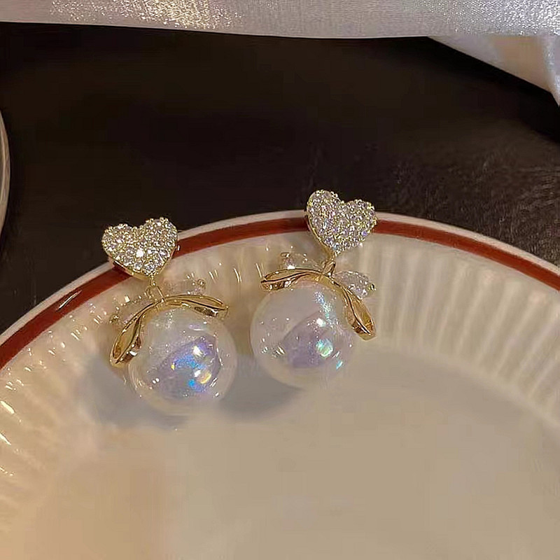 Women's Gender Plating, Inlay Design Classic Style Style 1 Pair Classic Style Heart Shape Bow Knot Plating Inlay Alloy Artificial Pearls Drop Earrings