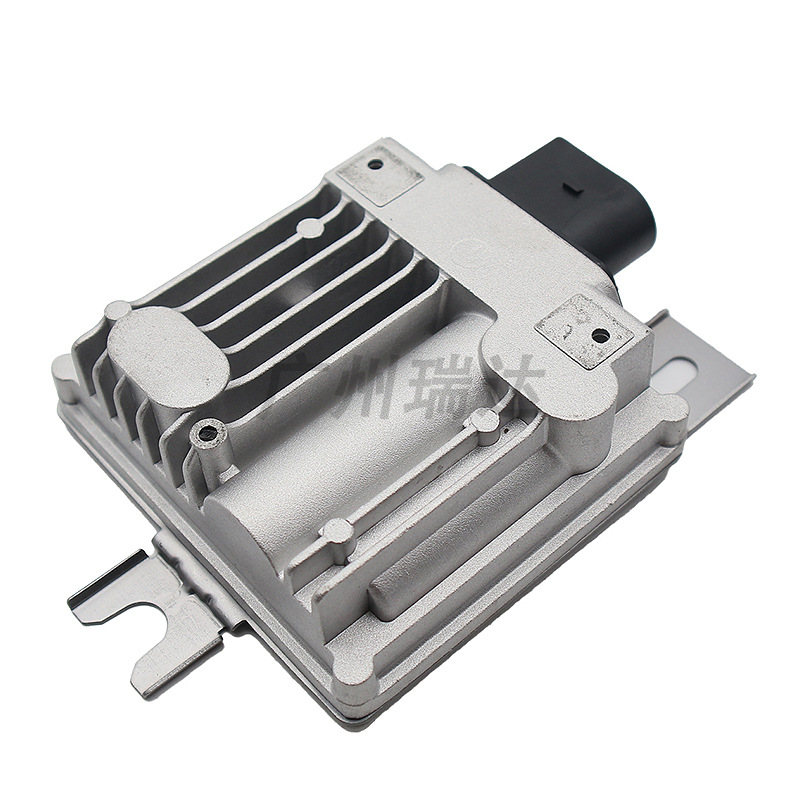 7P0906093B para el módulo de control de la bomba de combustible Volkswagen Porsche en stock