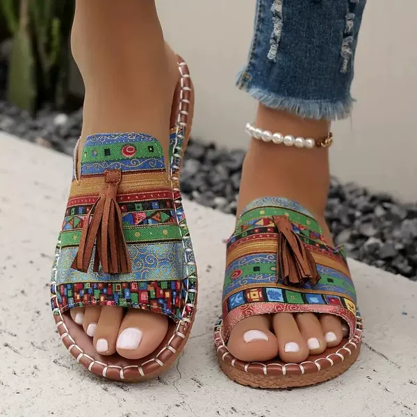 Spot Cross-Border Bohemian Flats Slippers for Women 2025 New European and American Tassel Sandals Temu Hot Style Large Size