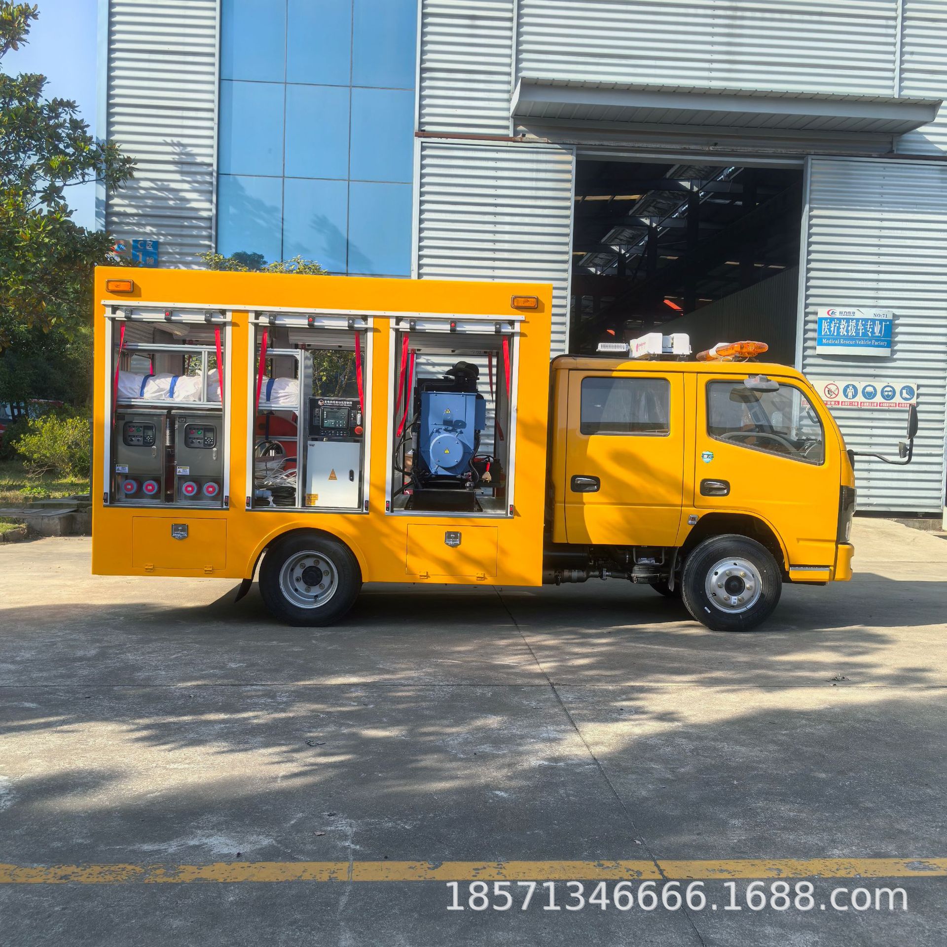 东风多利卡排水车