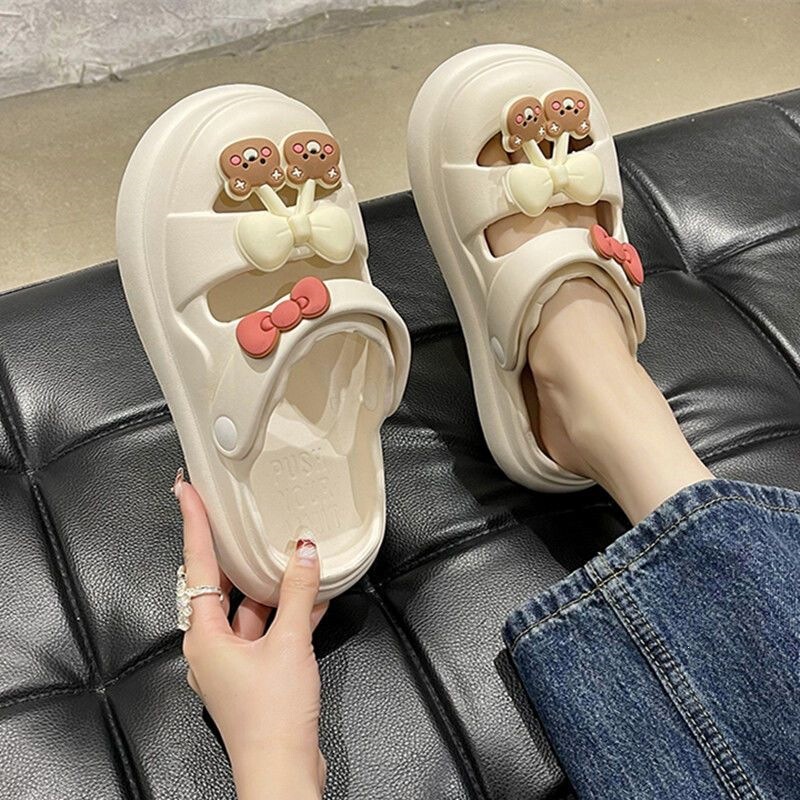 Mary Jane's new perforated shoes for women, cute bowknot design, suitable for outdoor wear, sweet beach shoes, non-slip thick-soled home sandals Mary Jane's new perforated shoes for women, cute bowknot design, suitable for outdoor wear, sweet beach shoes, non-slip thick-soled home sandals