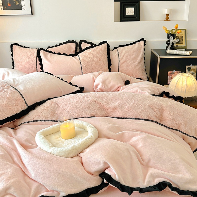 Nuevo estilo tridimensional de piel de conejo de imitación de amor, conjunto de cuatro piezas de terciopelo de leche, ropa de cama cálida de otoño e invierno de estilo europeo, funda de edredón de sábanas