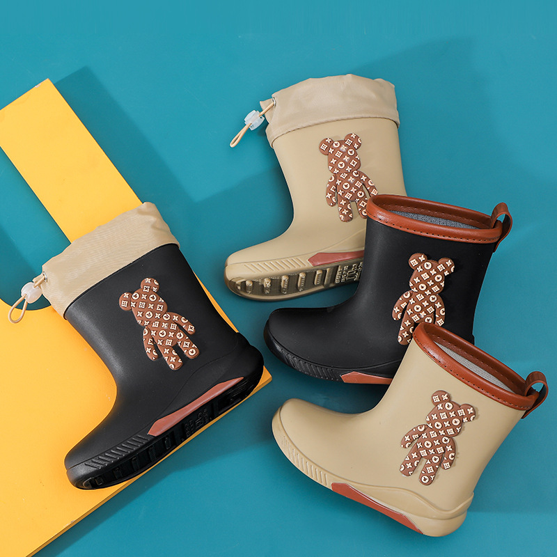 Children's Rain Boots, Rain Boots for Boys and Girls, 2025 New Waterproof Shoe Covers for Students Going to School, Kindergarten, Non-Slip and Wear-Resistant Water Shoes