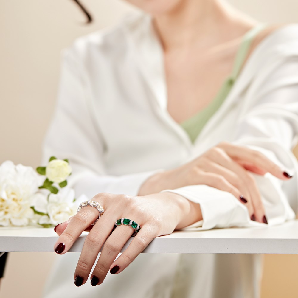 2g Weight Rings Classification 5, 6, 9 Ring Size 1 Piece Quantity Date, Tea Party Occasion 925 Sterling Silver Material Four Leaf Clover Pattern Women's Gender Plating Design Elegant, Glam Style 925 Sterling Silver Four Leaf Clover Rings 1