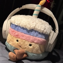虹の誕生日ケーキの趣味のぬいぐるみの多色のぬいぐるみのかわいいおもちゃのプレゼントのぬいぐるみ