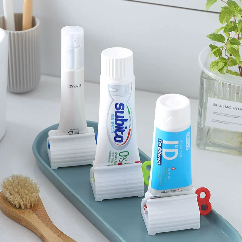 Factory manufacturers with simple toothpaste squeezers Lazy facial cleanser Creative manual squeeze toothpaste