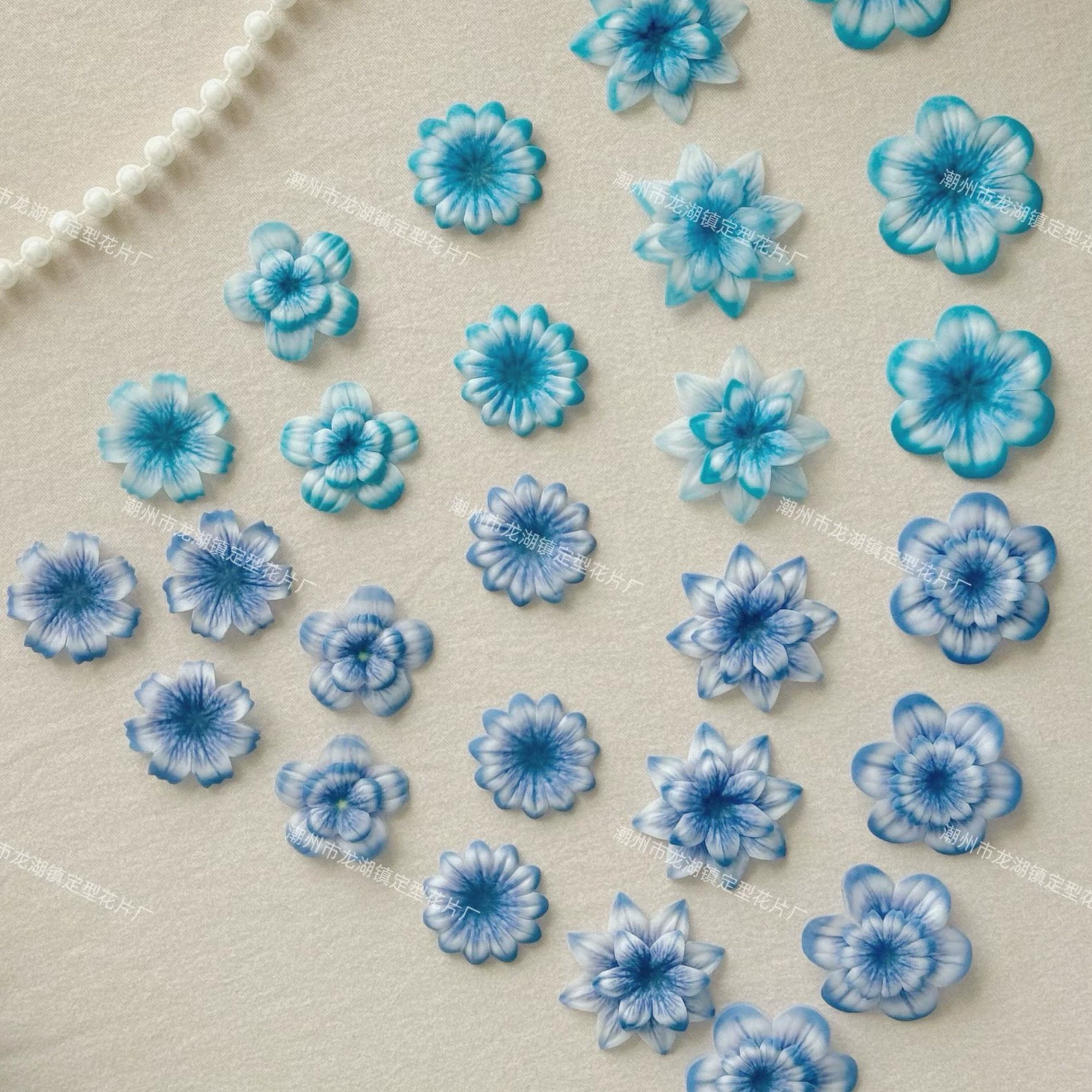 Формированные цветочные элементы для рукоделия: градиентные, в европейском стиле, объемные, из тюля.