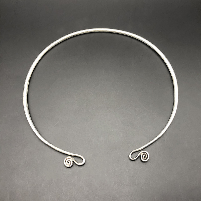 贵州苗族手工苗银璎珞项圈 单根光面项圈女款 素项圈工艺品|undefined